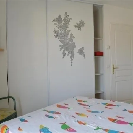 Les Pins, 3 Pieces, 6 Personnes - Fr-1-252-46 Apartment
